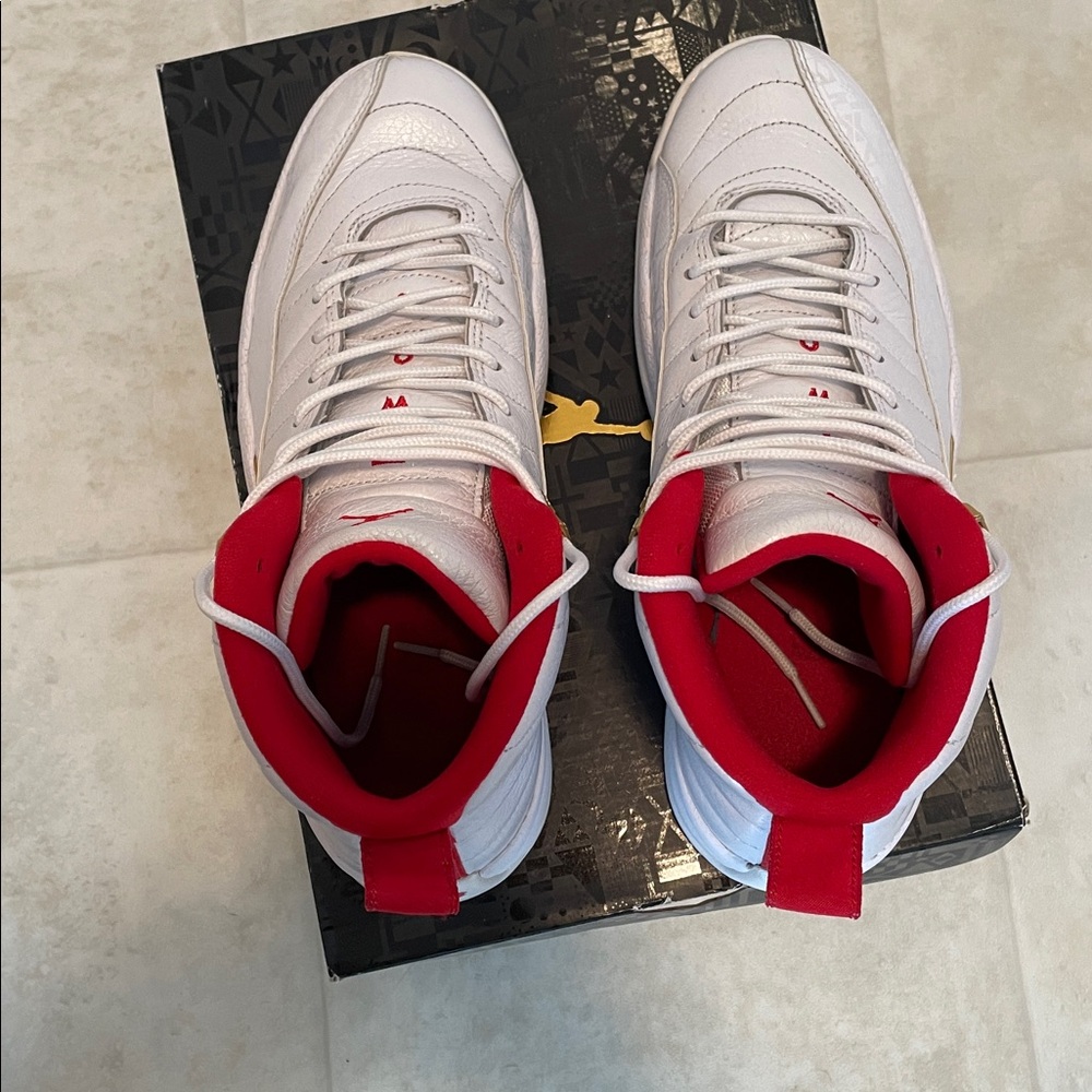 Nike Air Jordan 12 Retro men’s size 10 - Picture 10 of 16